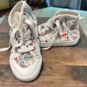 Disney Kids High-Top Sneakers with Fun Print- size 1
